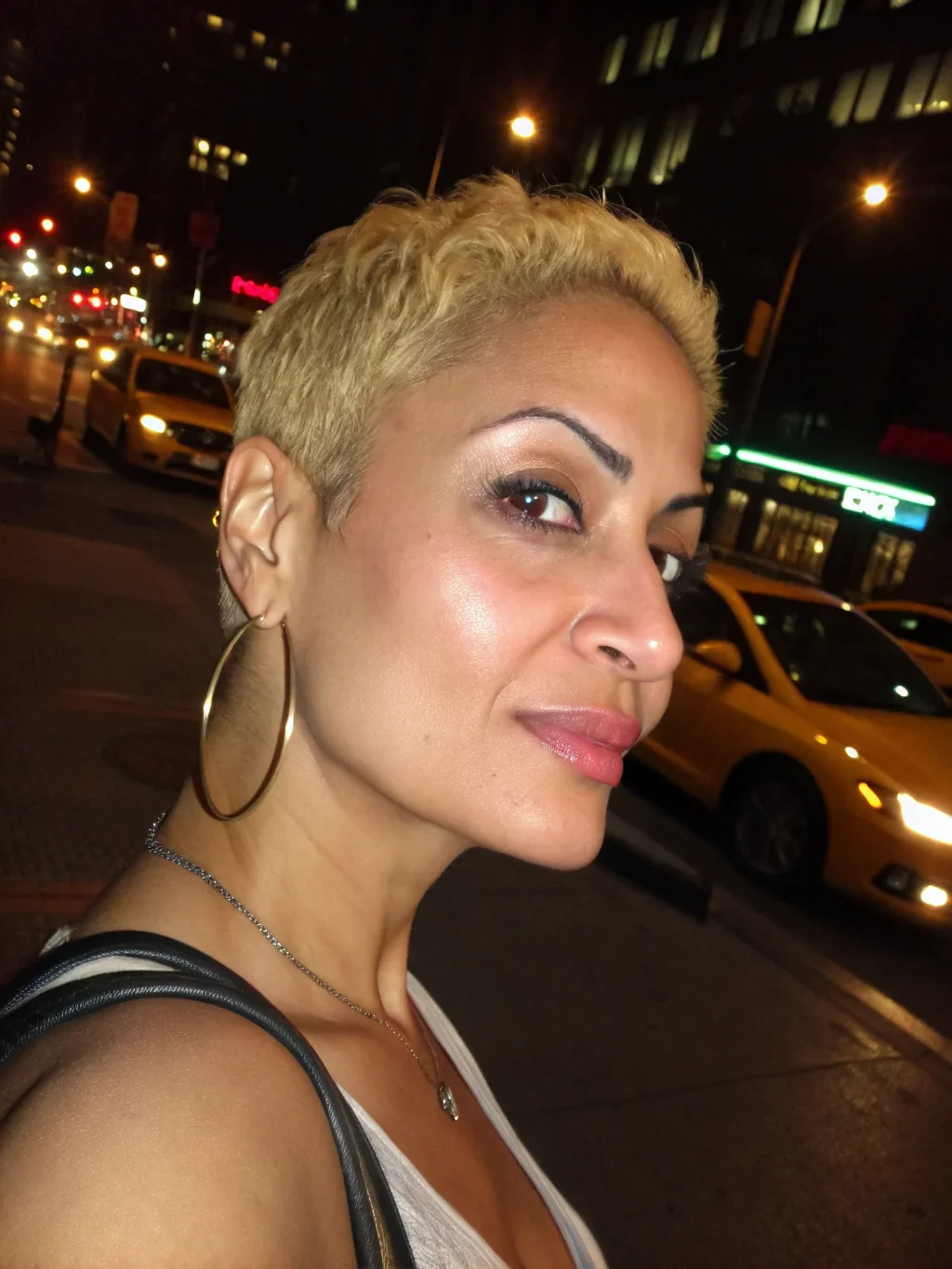 Photo 2 de Anissa